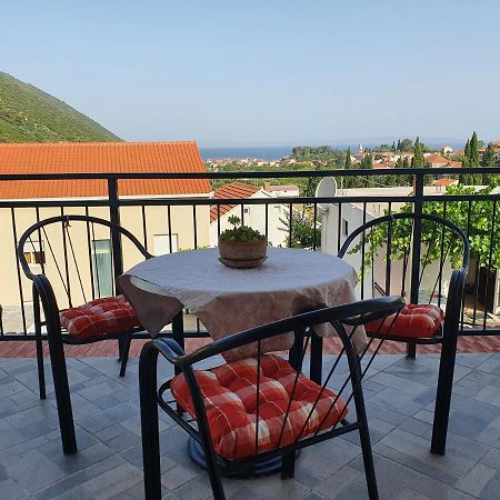 Petar Apartment Trpanj Exterior photo