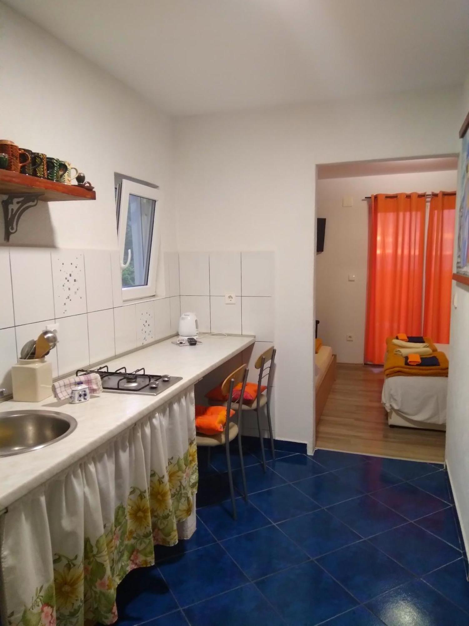 Petar Apartment Trpanj Exterior photo